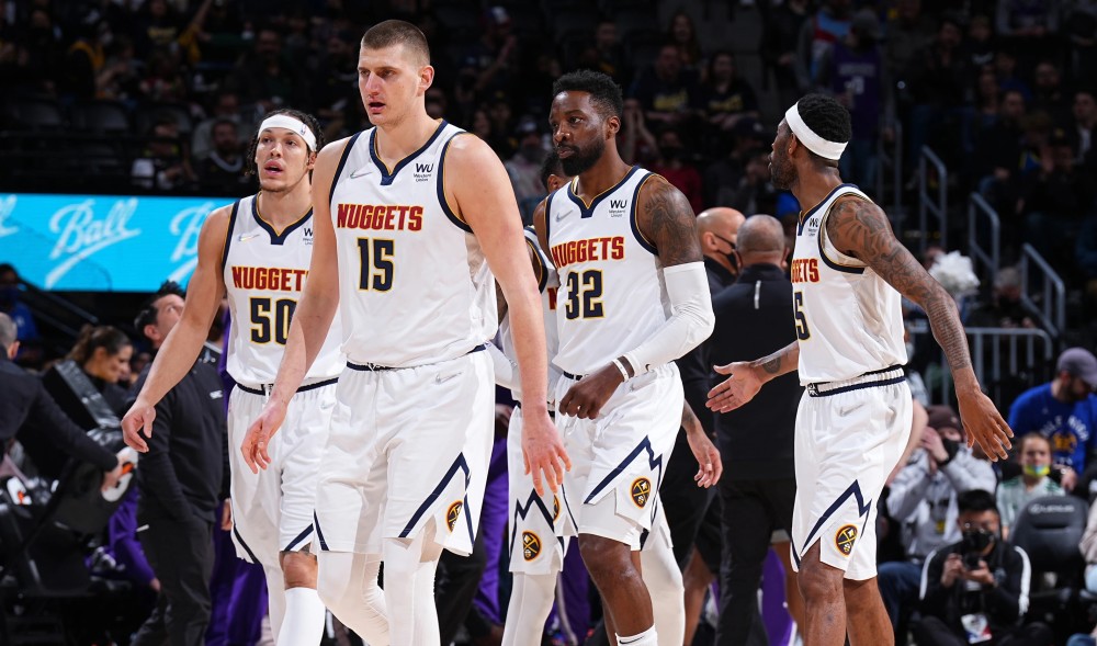 在告诉我们 在告诉我们